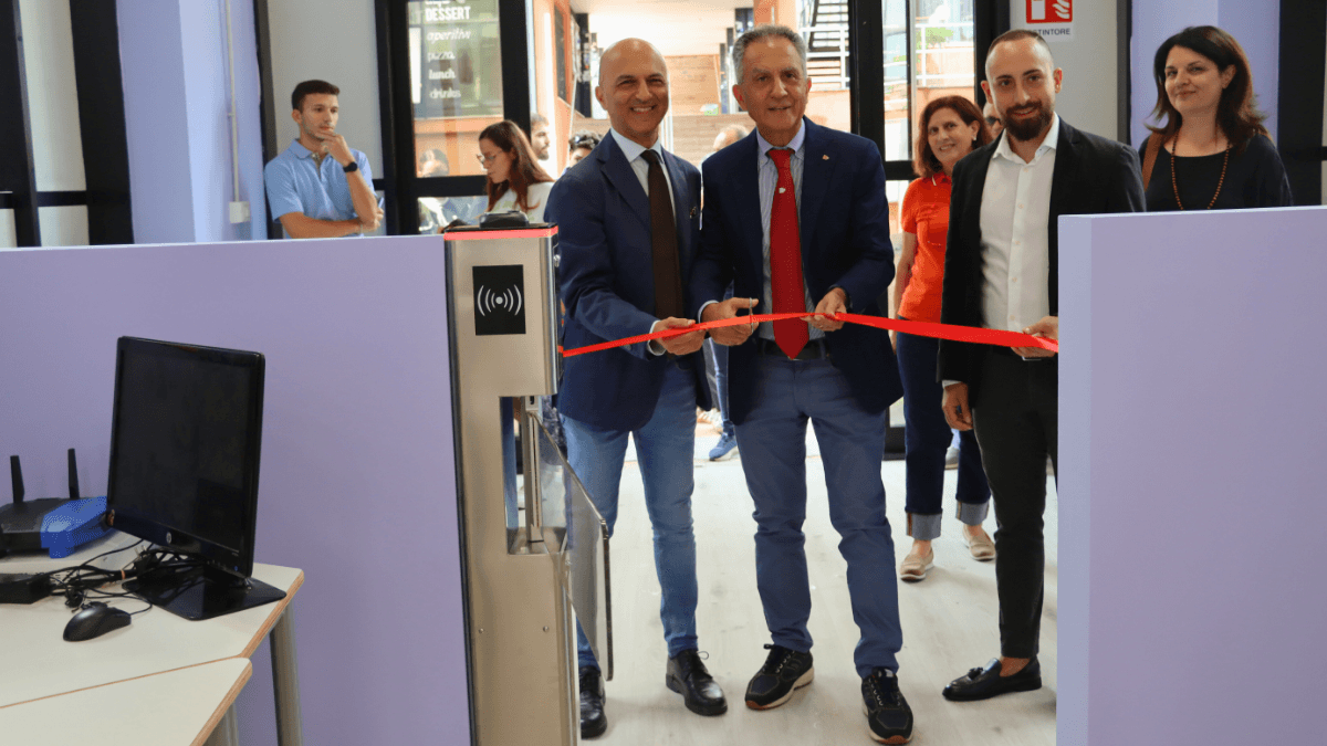 Unical, inaugurata la nuova aula studio aperta fino a mezzanotte e nei weekend