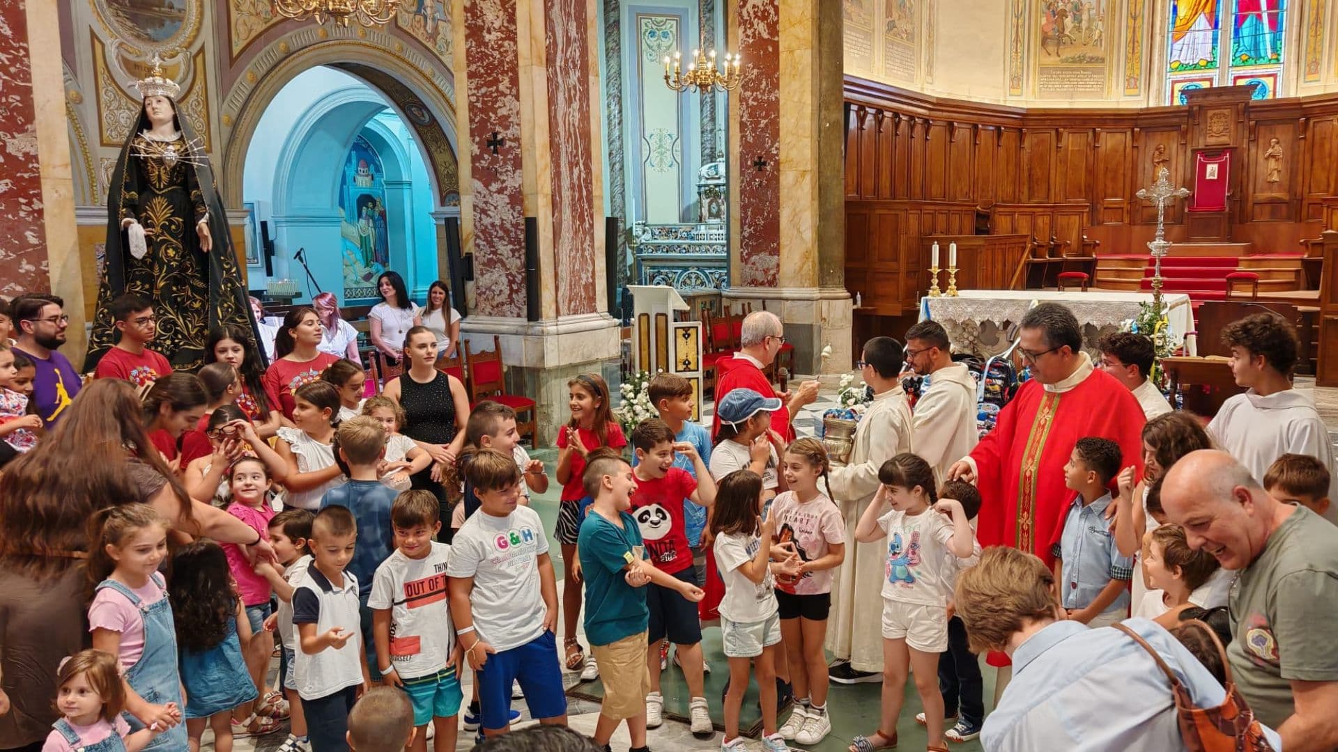 In Cattedrale una benedizione speciale per accompagnare l'inizio del nuovo anno scolastico