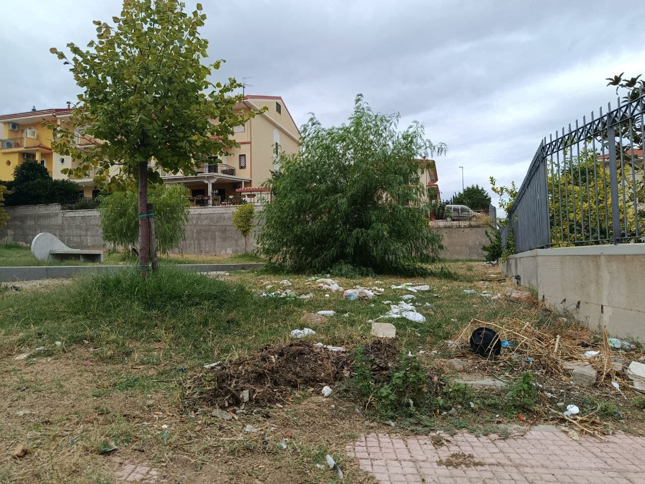 Corigliano, via Gandhi: uno spazio pensato per lo sport e la socialità che merita più cura