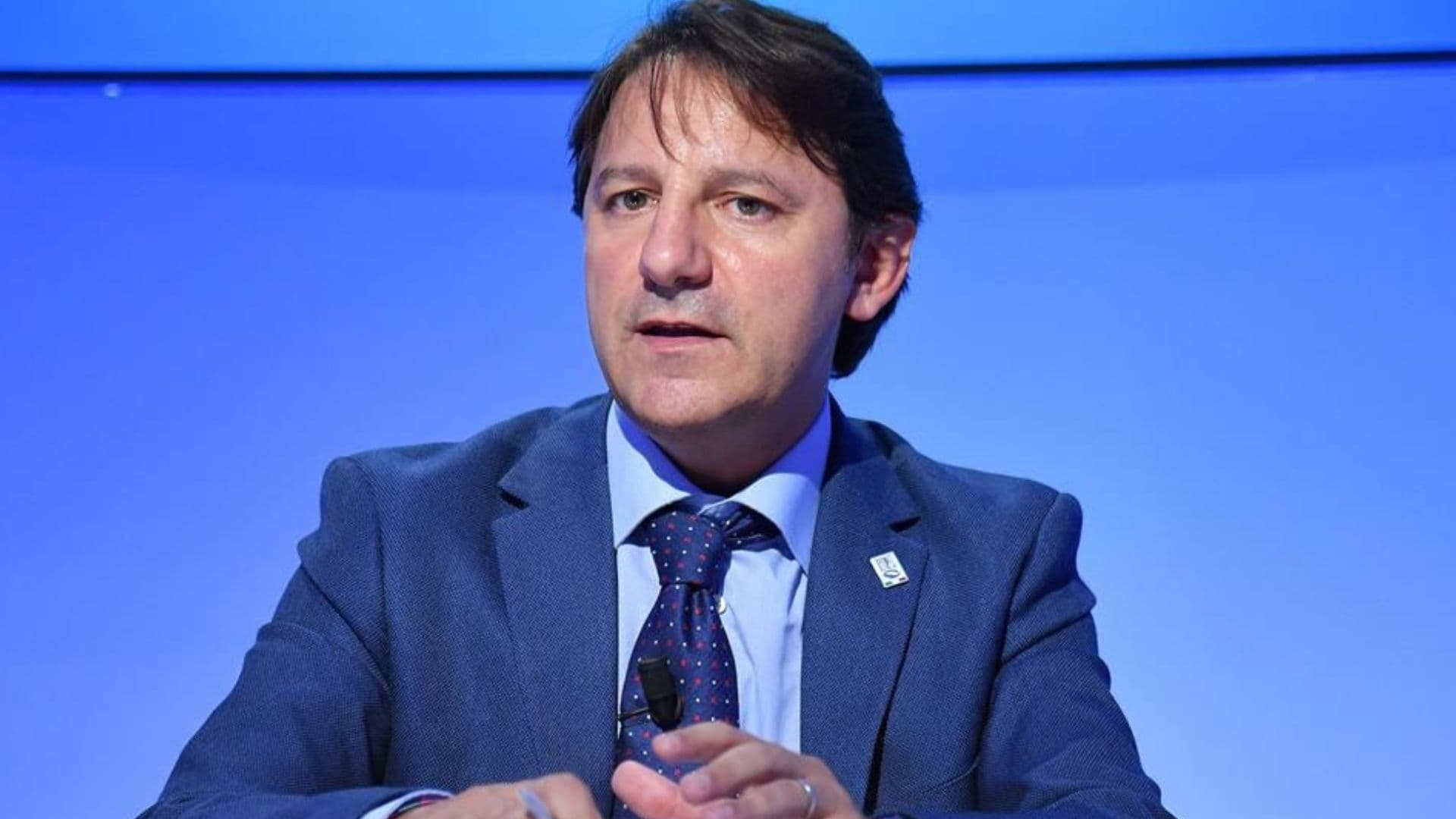 «Strade dissestate? Stop al Bollo auto fino a 250 euro»: arriva la proposta dirompente di Tridico