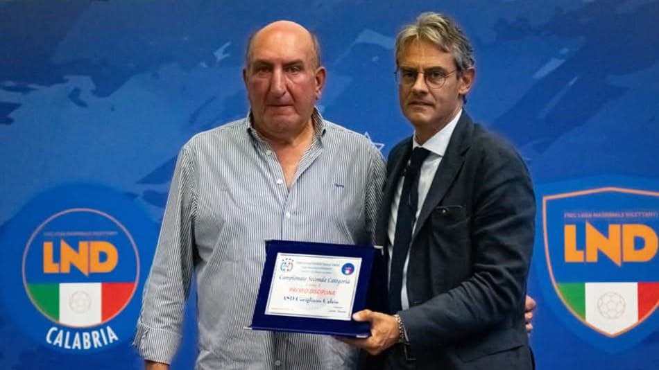 Corigliano Calcio, fiducia piena a Celi e voglia di rilancio. Sangregorio: «Siamo uniti, risaliremo»