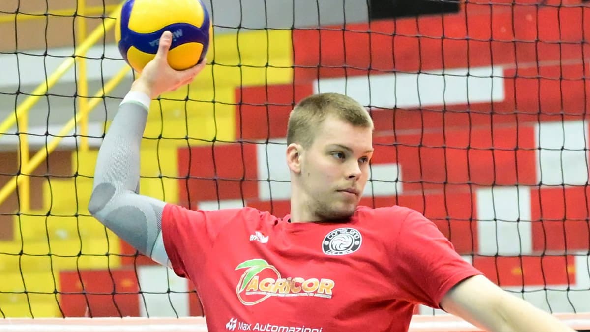 VOLLEY - Sabato la Sprovieri Corigliano Volley in trasferta a Palermo per confermare la crescita