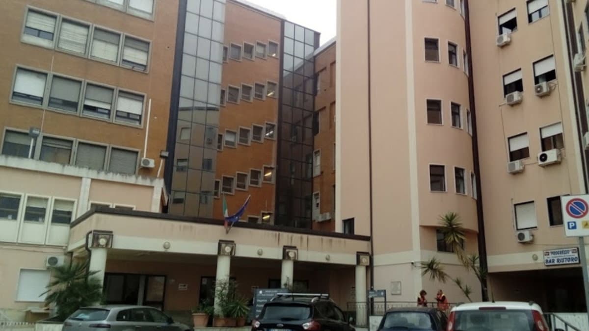Malore sul lavoro a Corigliano: soccorsa una giovane nella zona industriale