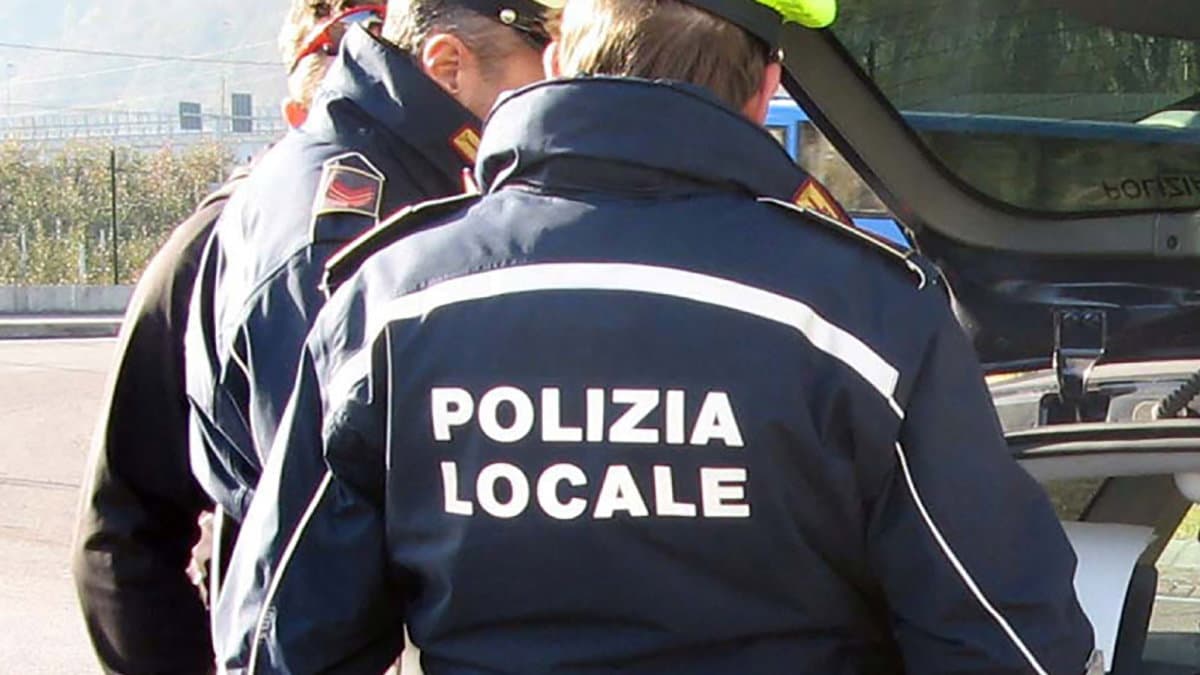 Irregolarità nella Polizia Locale a Cassano? La maggioranza replica: «Operazione politica»