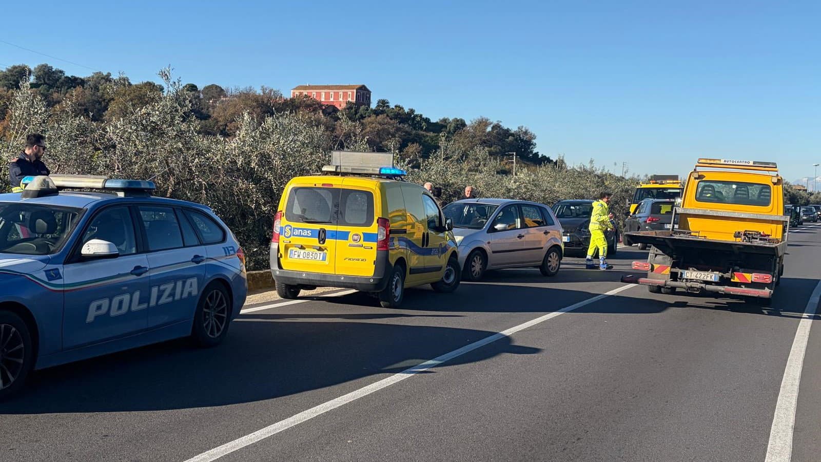 Co-Ro, tamponamento in località Foresta: rallentamenti alla vibilità