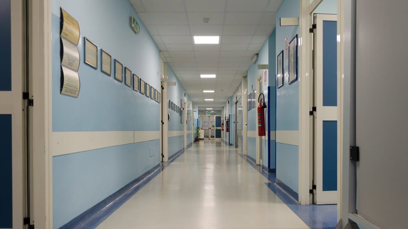 Verdi-AVS protesta sulla sanità: presìdi negli ospedali e accuse alla gestione Occhiuto