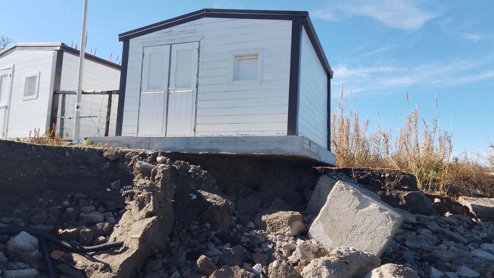 Centofontane, il ciclone Harry ha mangiato quasi 30 metri di spiaggia in 24 ore