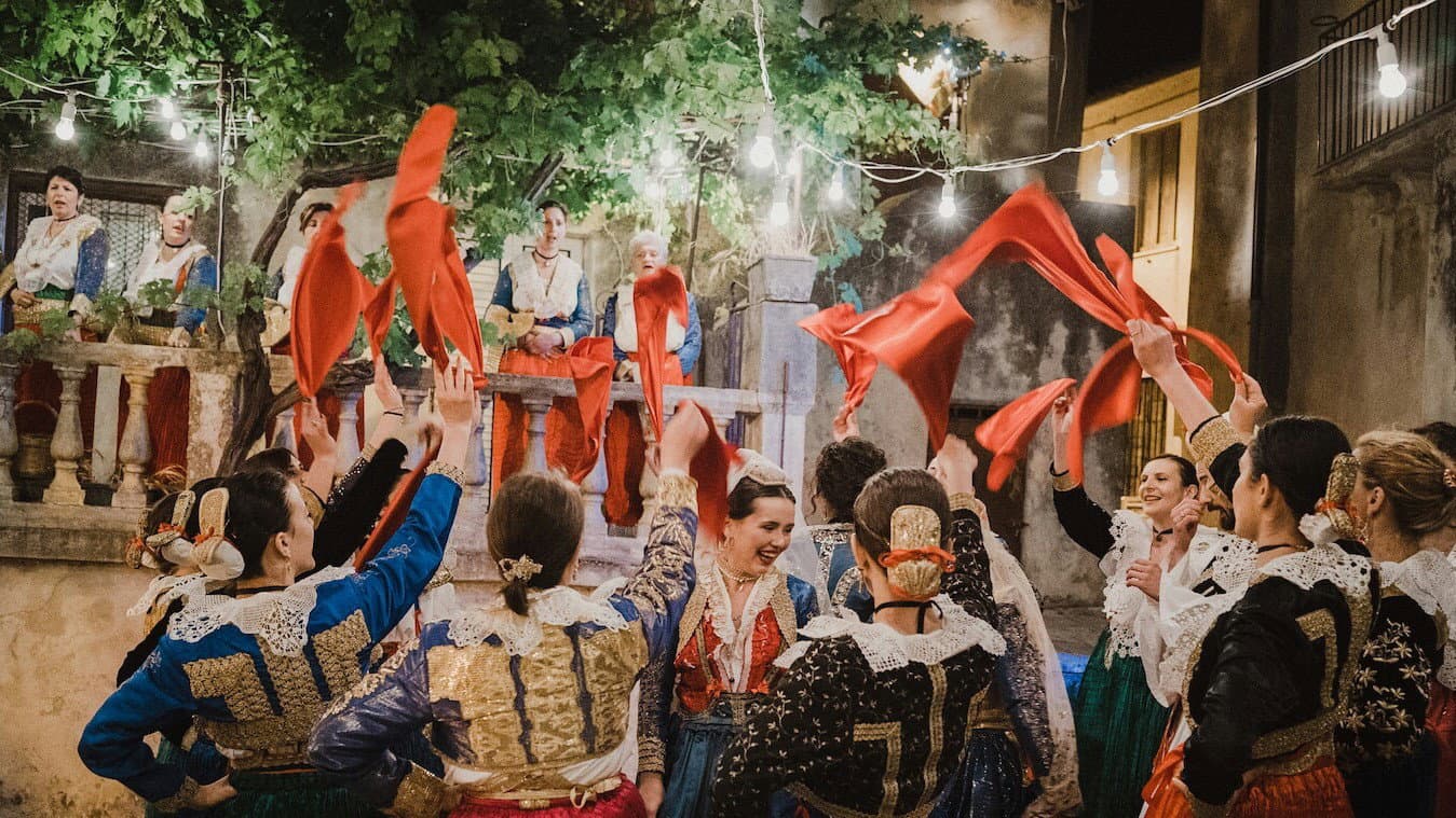 Carnevale 2026 a Spezzano Albanese: cinque giorni di festa, tradizione e comunità