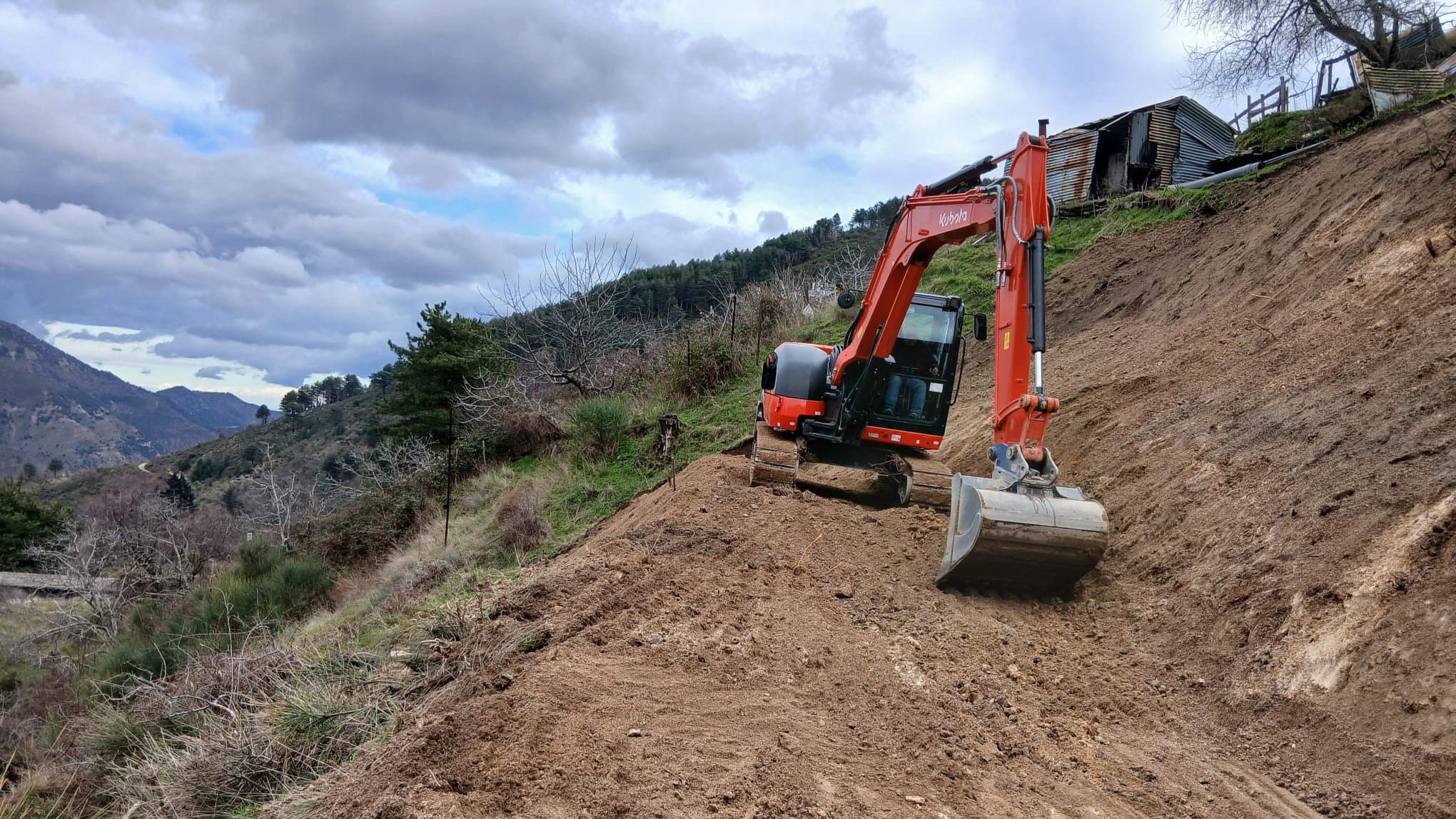 Longobucco: nuovi interventi su scuole, Comune e strade mettono in sicurezza il territorio