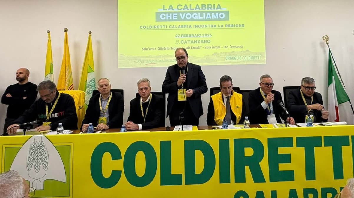 Assemblea Coldiretti alla Cittadella: confronto con Occhiuto su reddito agricolo e dissesto idrogeologico