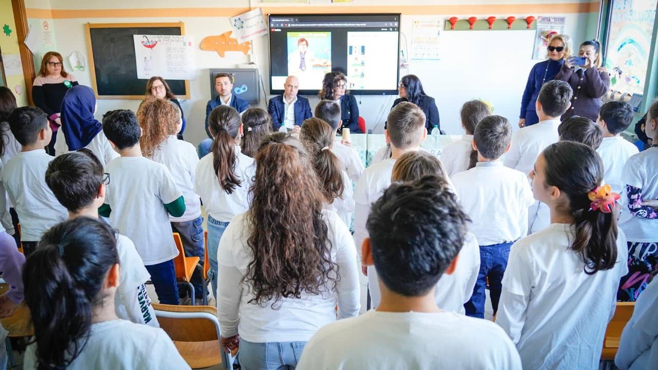 Co.Ro Educational: ripartono le lezioni sulla raccolta differenziata nelle scuole
