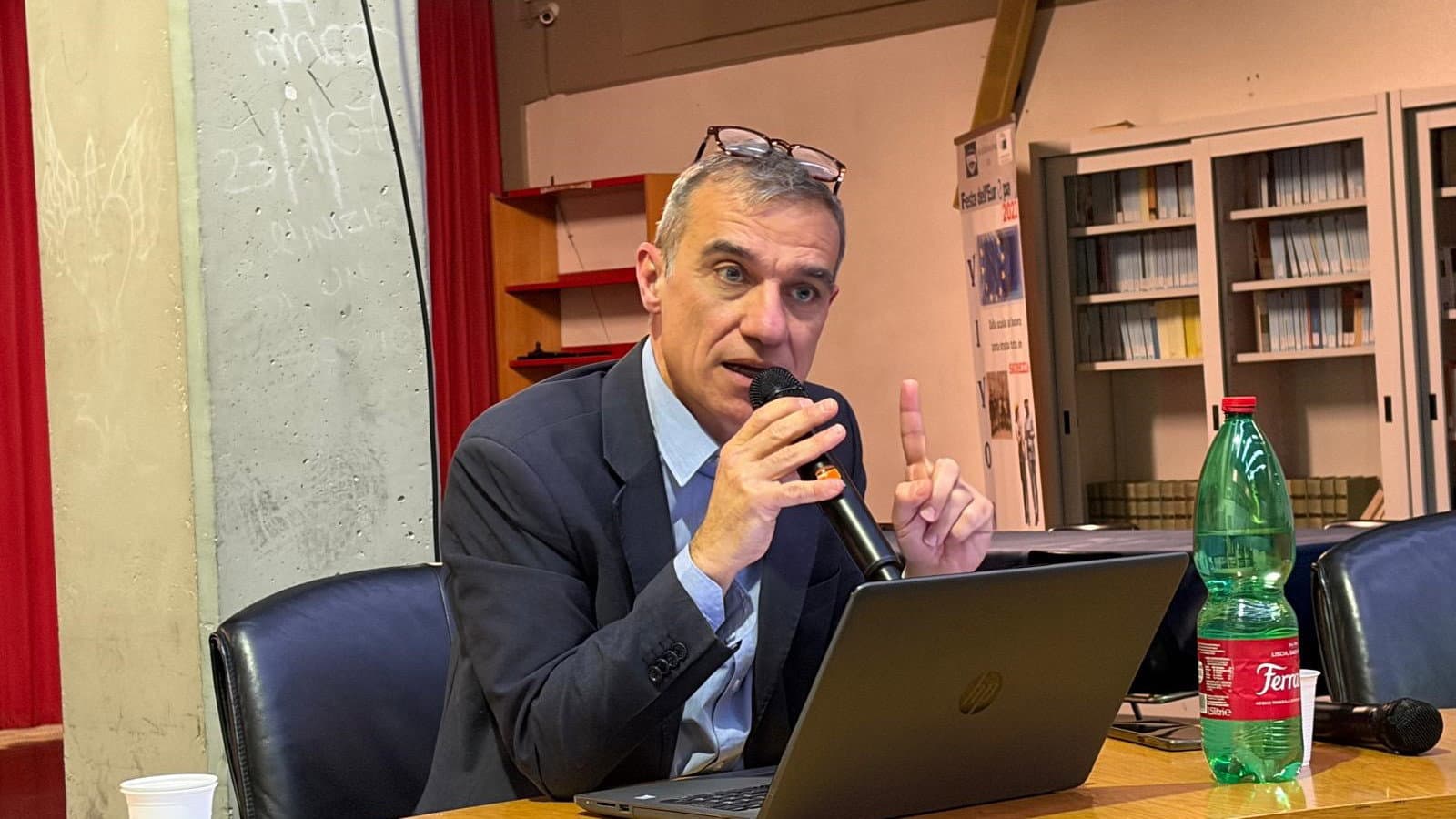 Corigliano-Rossano, al Polo liceale arriva Tortora: la letteratura diventa bussola per la vita