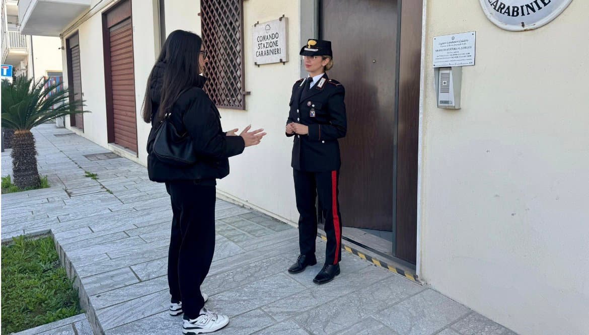 L’Arma vicino alla gente: un dialogo che salva una vita sul lungomare di Rocca Imperiale