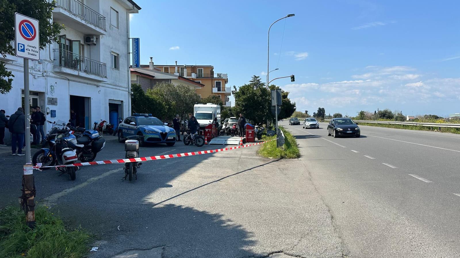 Velocipedi truccati come moto: maxi blitz a Corigliano-Rossano
