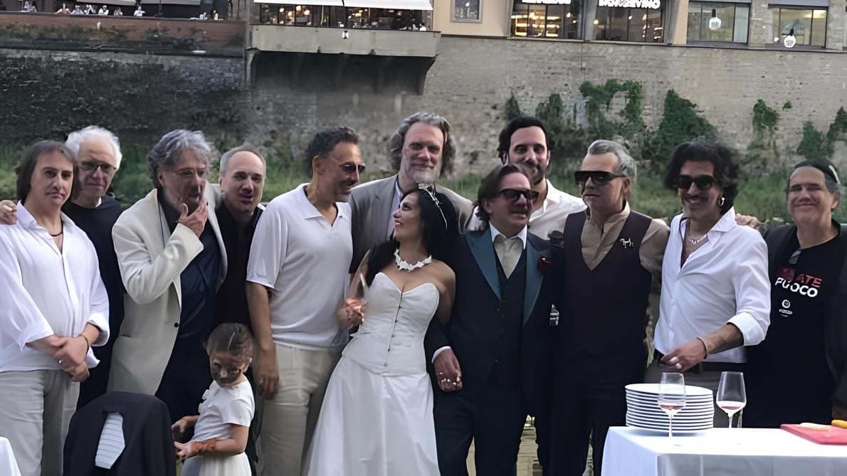 Si è sposato Peppe Voltarelli. A Firenze cerimonia sobria e piena di vip della musica