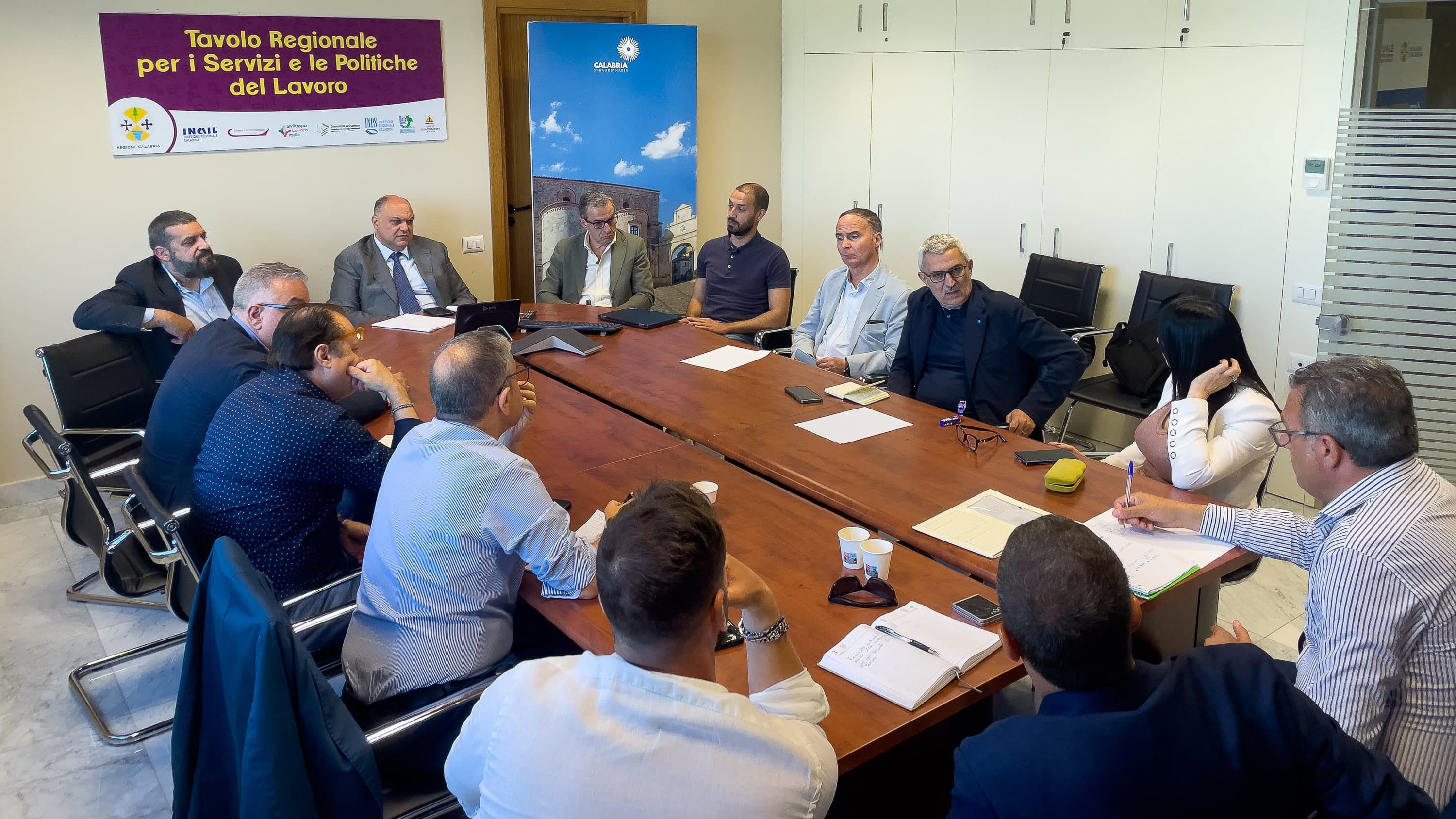 Tis esclusi dalle stabilizzazioni, sindacati e Regione a confronto: chieste misure urgenti di sostegno al reddito
