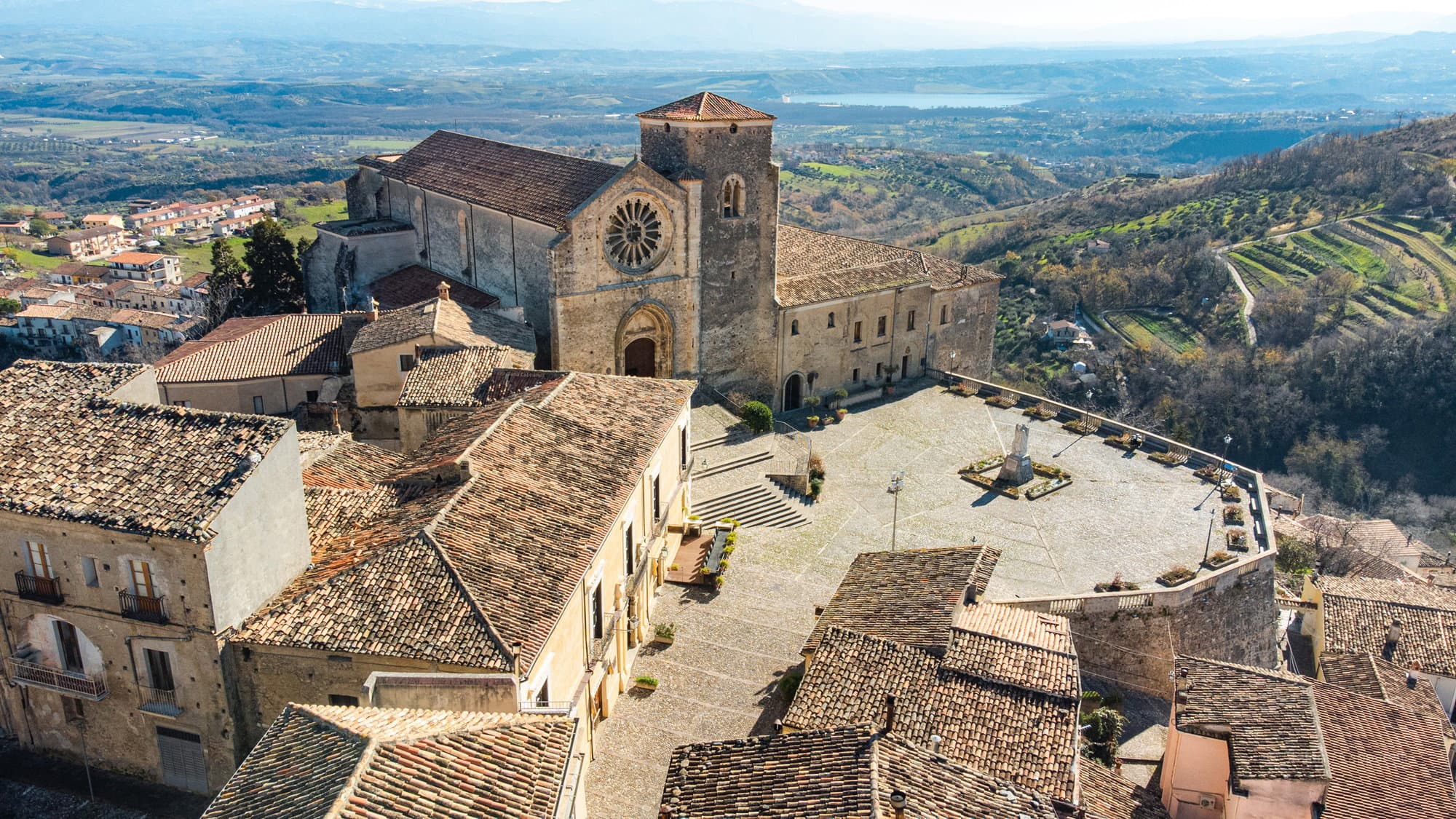 Staffetta Blu per l’Autismo 2026, Altomonte accoglie la tappa calabrese dell’inclusione