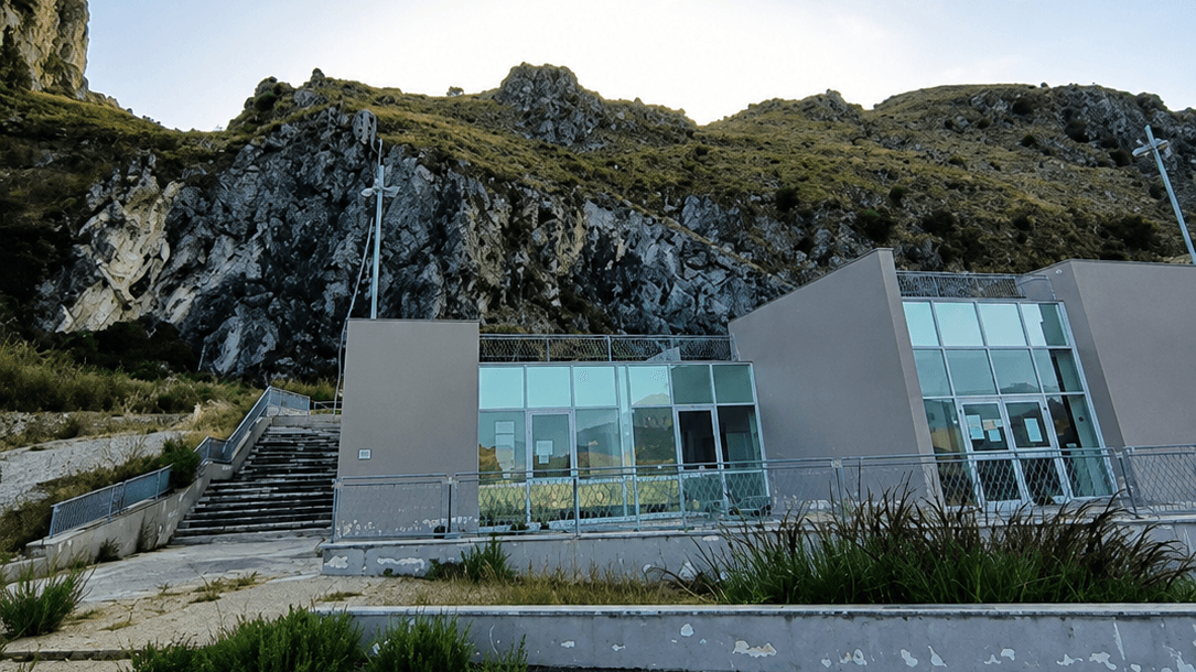Grotte di Sant’Angelo, Russo: «Nessuna impresa cassanese per il punto ristoro. Un’occasione mancata per il territorio»