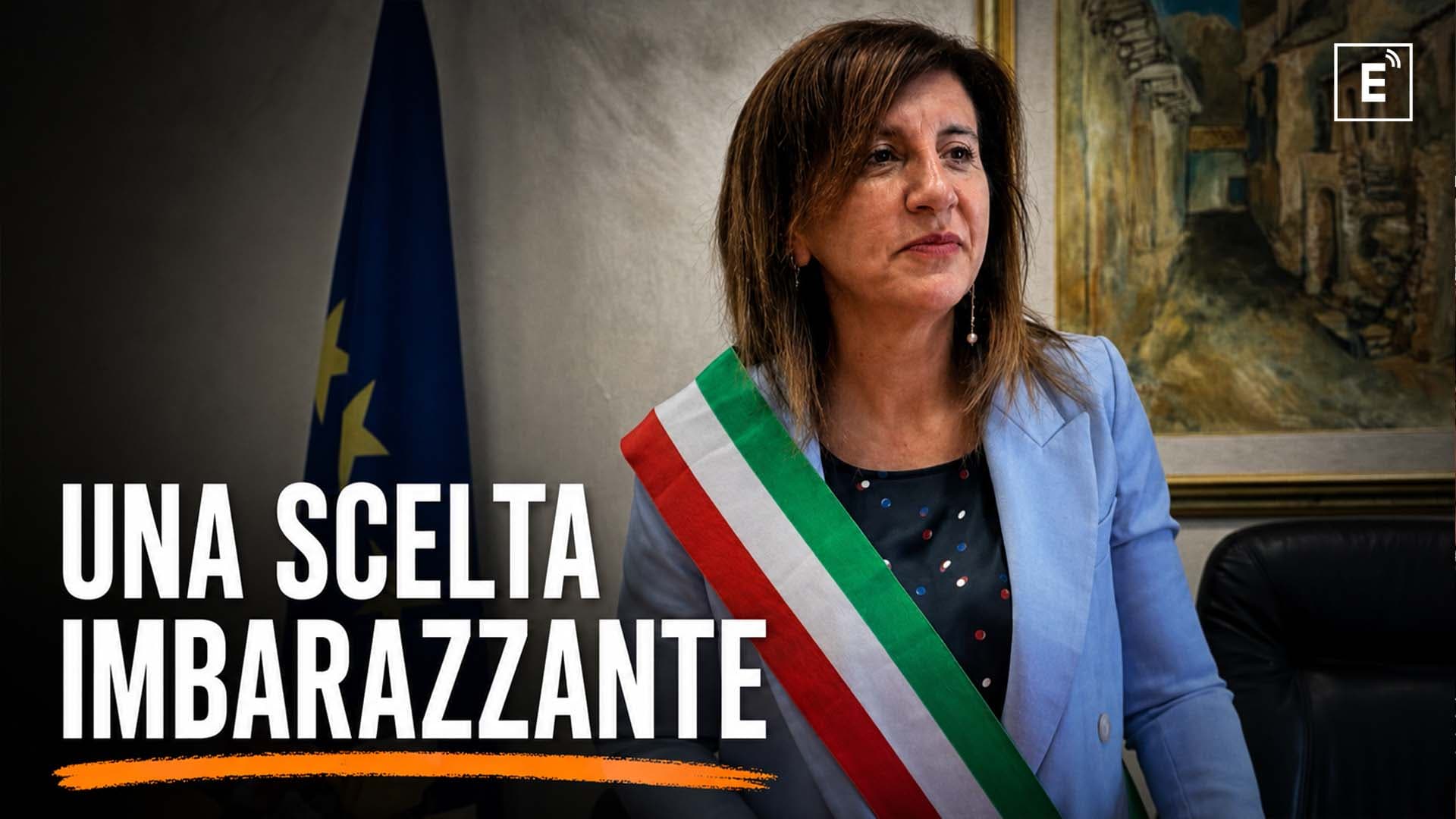 Tutto in famiglia, a Villapiana la sindaca affida una delega al marito: è subito polemica