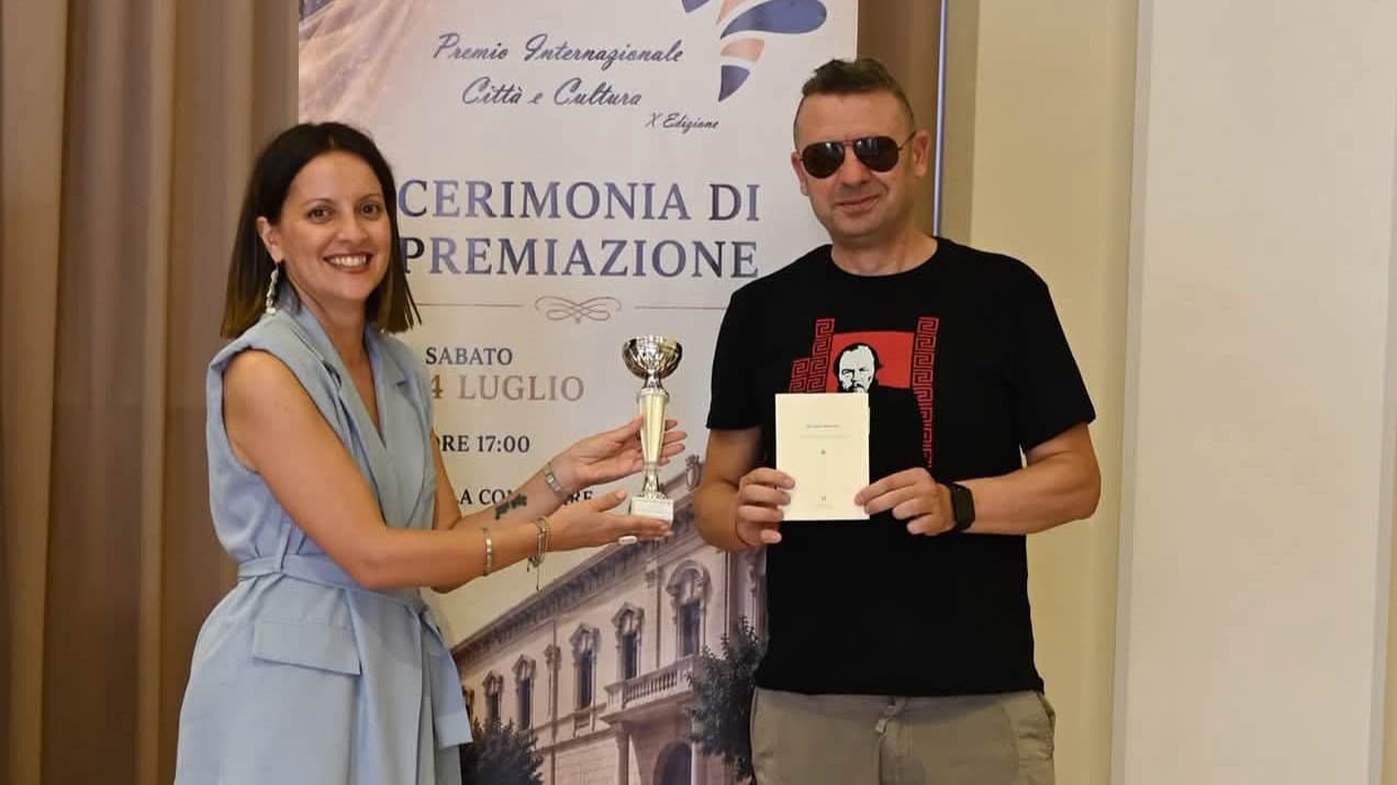 Castrovillari, nuovo riconoscimento per Michele Messina: premiata la poesia che racconta il quotidiano