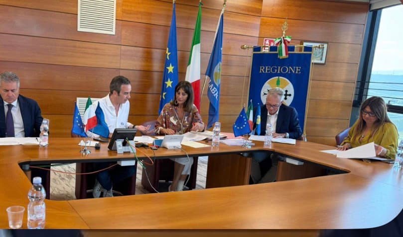 Regione Calabria, nasce l’Elenco dei mediatori interculturali: via libera della Giunta alle nuove linee guida