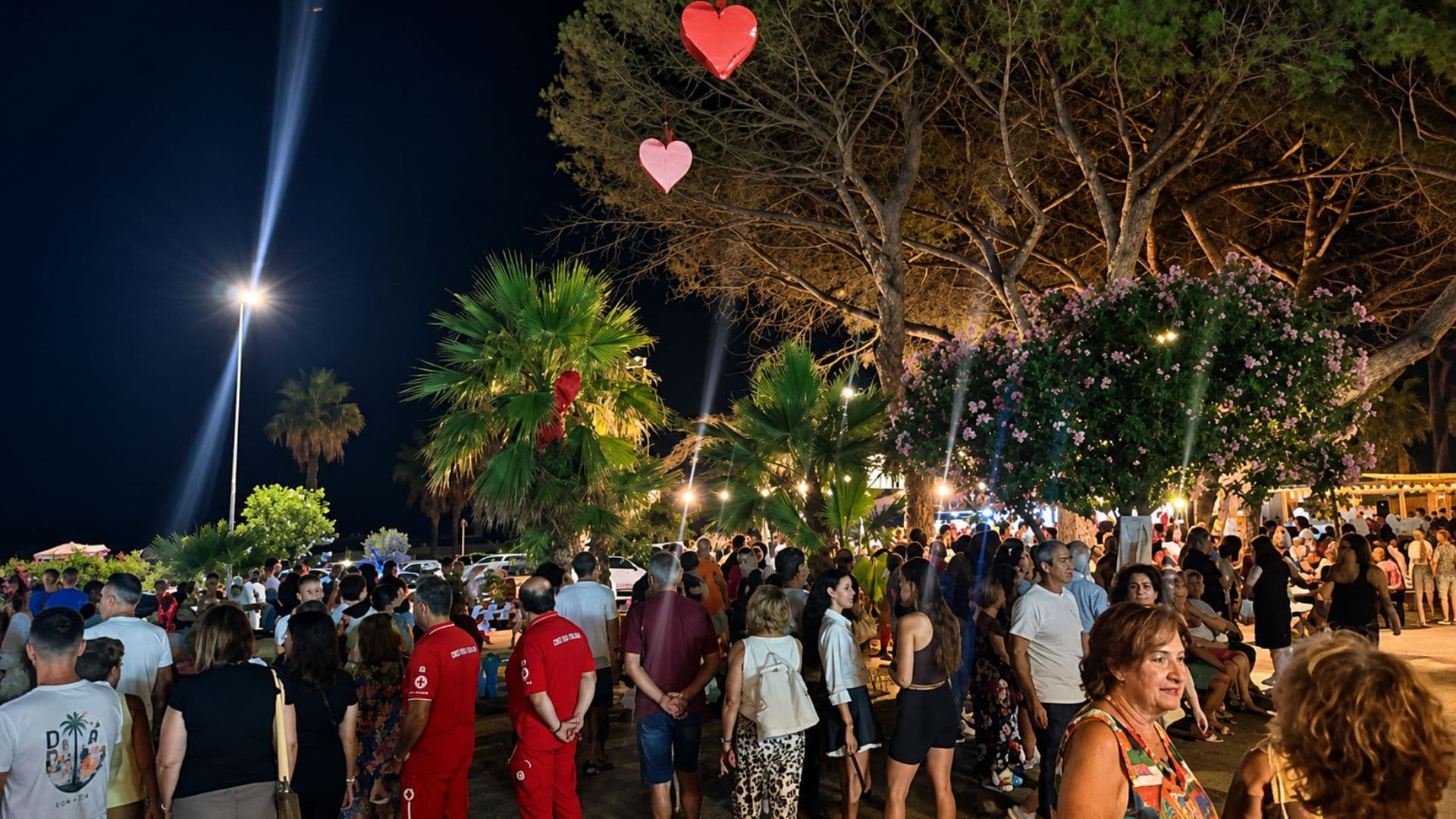 A Schiavonea la Notte Azzurra: sapori di mare, sfide in cucina e musica live nel cuore del CoRo Summer Fest