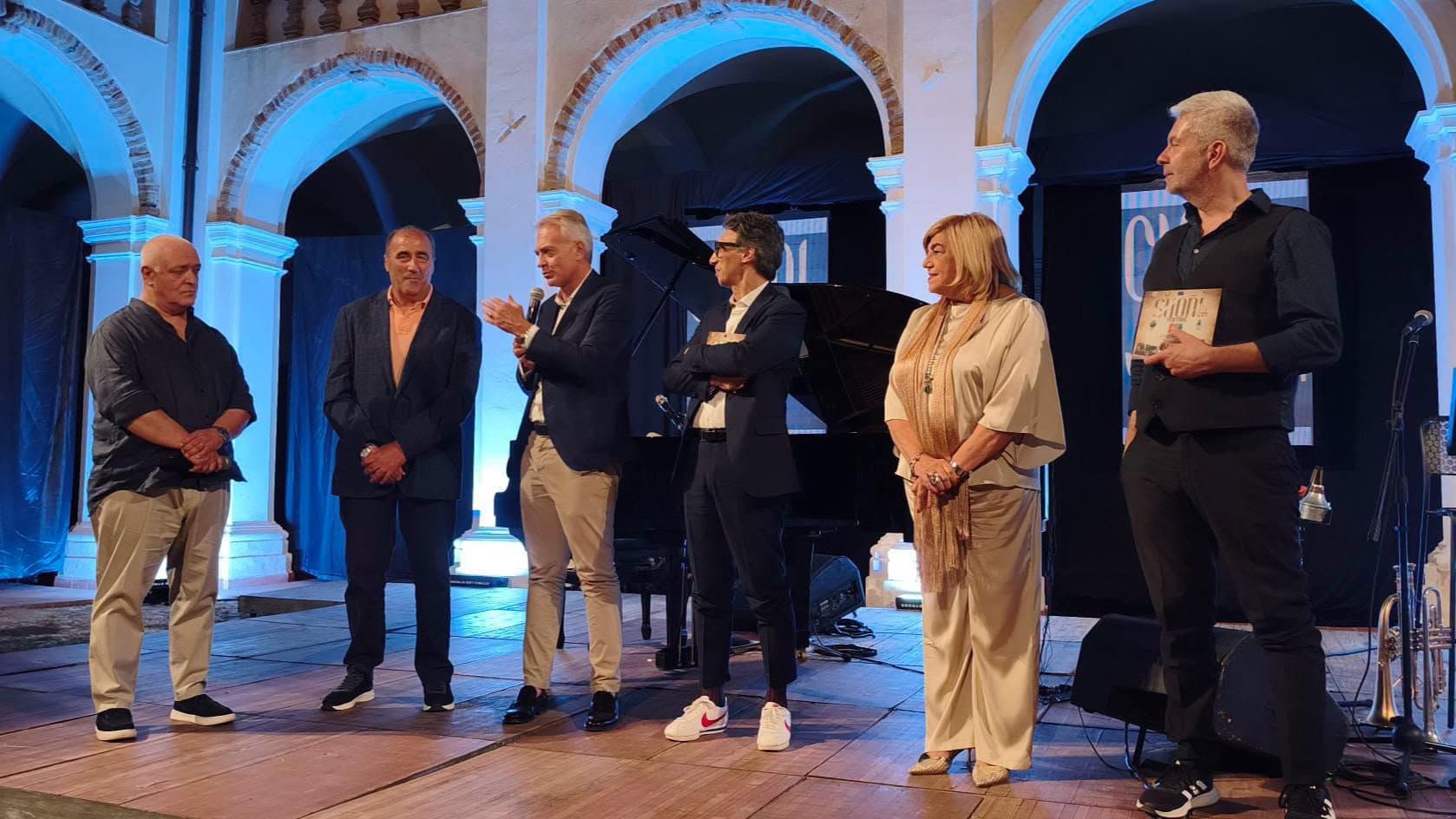 Emozioni in musica a Castrovillari: Paolo Jannacci chiude Suoni Festival