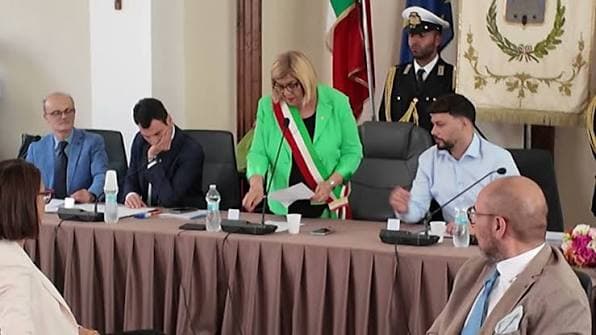 Castrovillari, Noi Moderati difende Abenante: «Il presidente del Consiglio non è un arbitro muto»