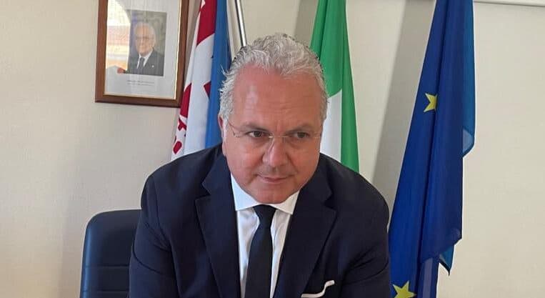 Rocca Imperiale, consegnati i lavori per eliminare il passaggio a livello: cantiere al via dal 24 agosto
