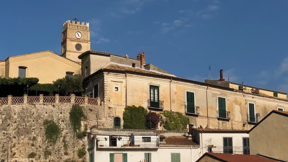 A Crosia torna la Festa Tricolore: politica, territorio e musica nel centro storico