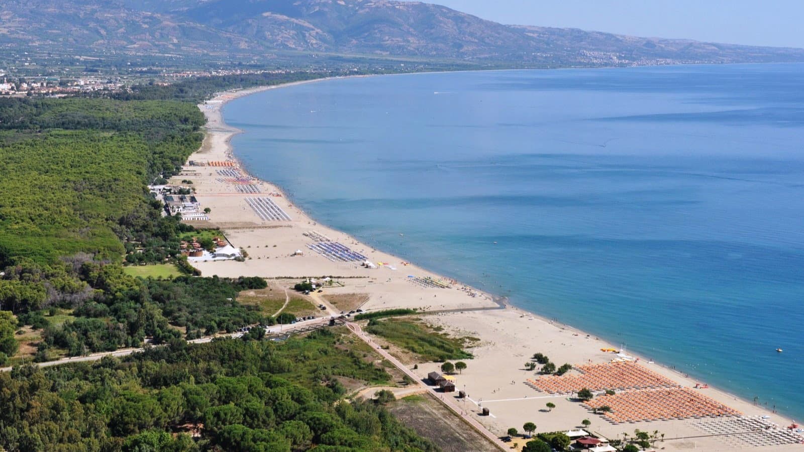 Piano Spiaggia Cassano, ora è guerra sulla paternità. I socialisti: «Il lavoro decisivo è della giunta Papasso»