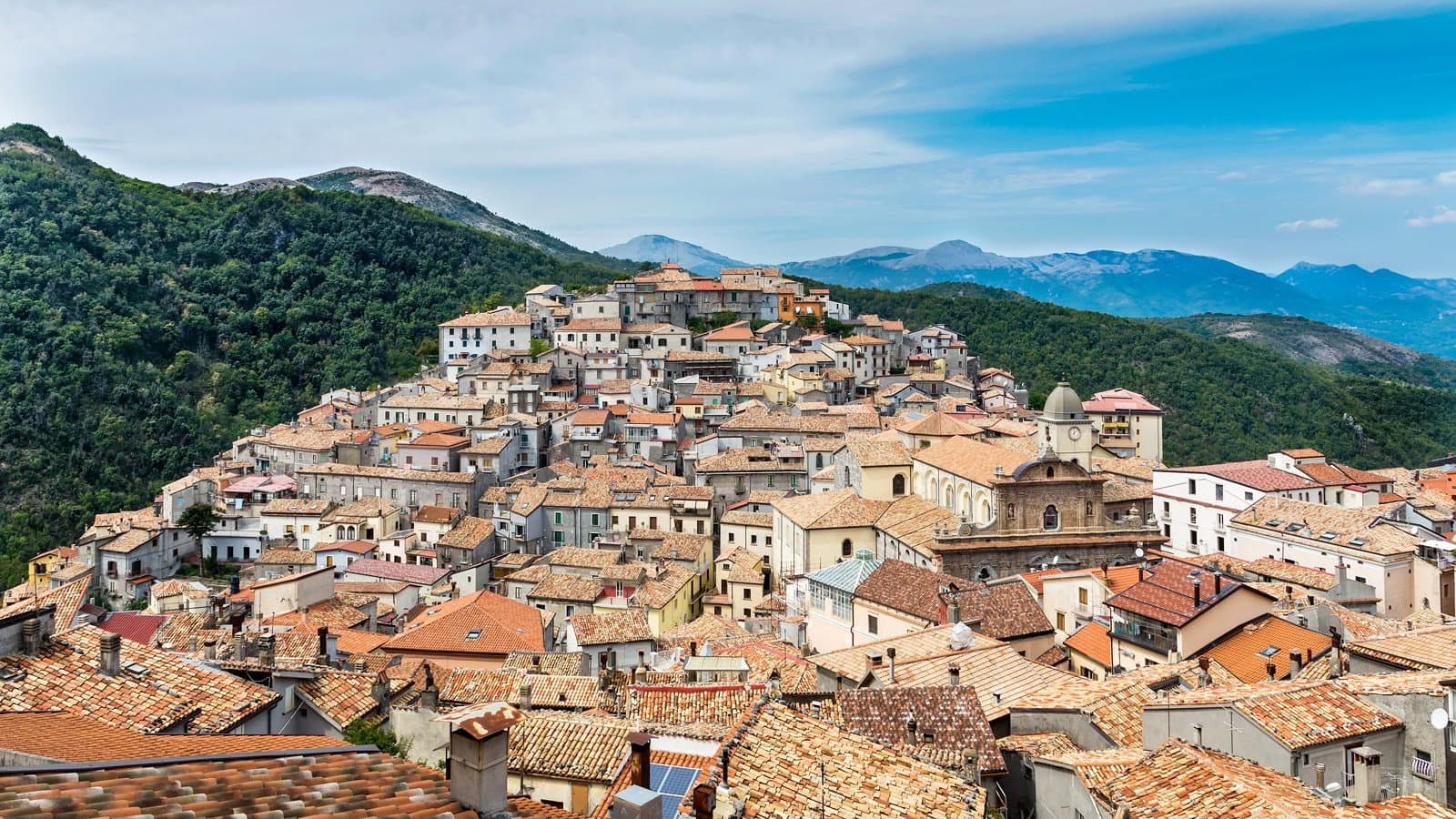 Sorsi e storie di bellezza, Mormanno si racconta tra vino, sapori e cultura del territorio