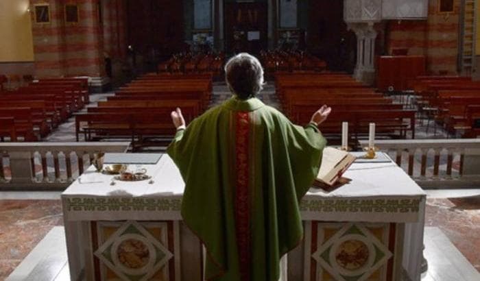 Mandatoriccio in apprensione: il positivo è il prete del paese