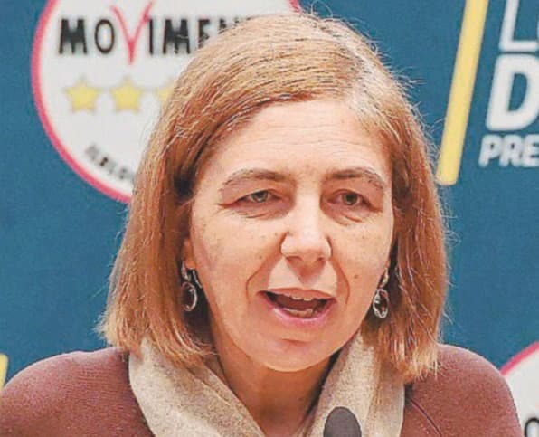 Margherita Corrado (M5S Senato) sul carro d'oro di Fara in Sabina