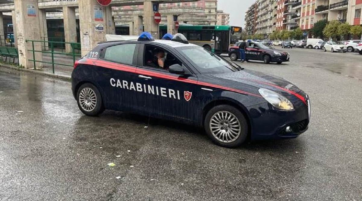 Cosenza: 31enne arrestato per detenzione di sostanze stupefacenti ai fini di spaccio