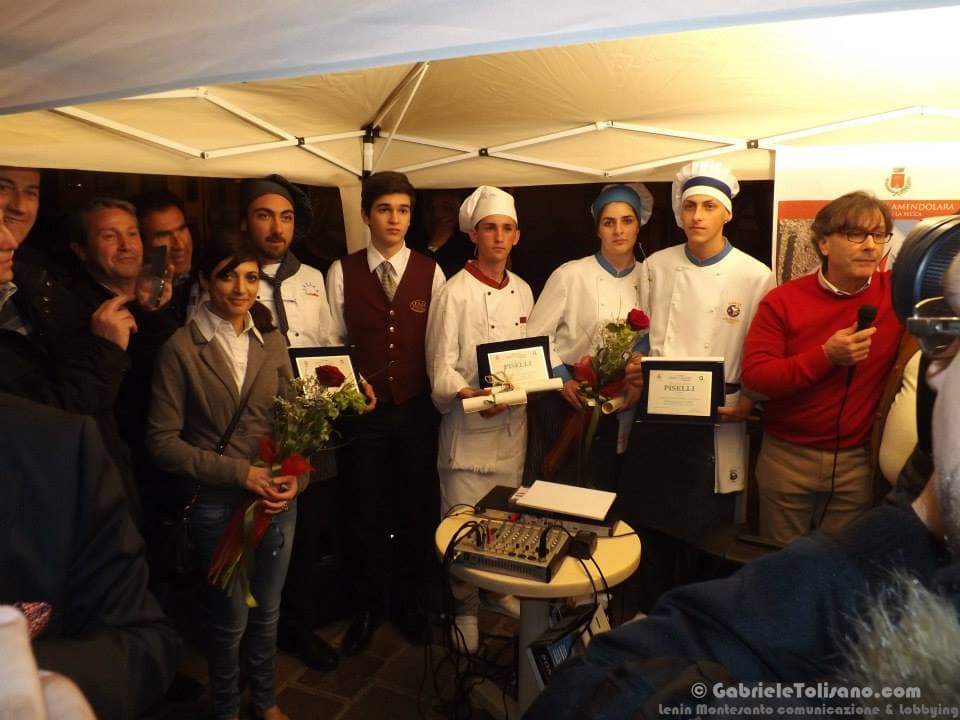 Amendolara, successo per la V sagra dei piselli