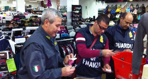 Rossano, sequestrati 35 mila prodotti made in China