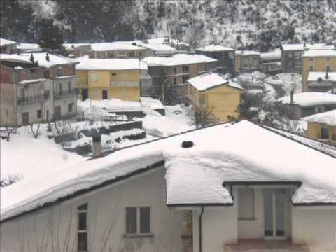 Mandatoriccio: neve, scuole chiuse anche domani