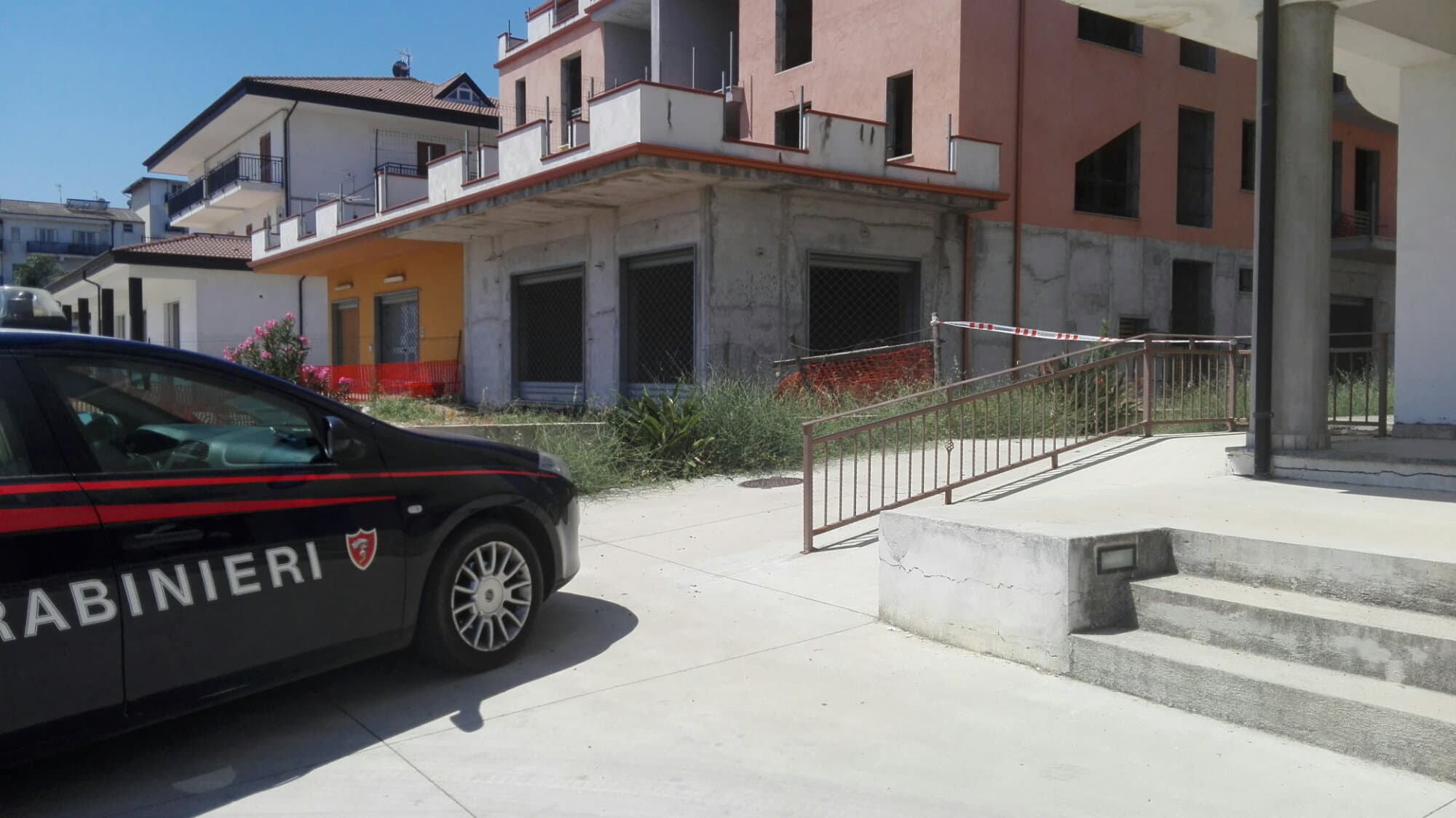 Cantinella, rinvenuto cadavere