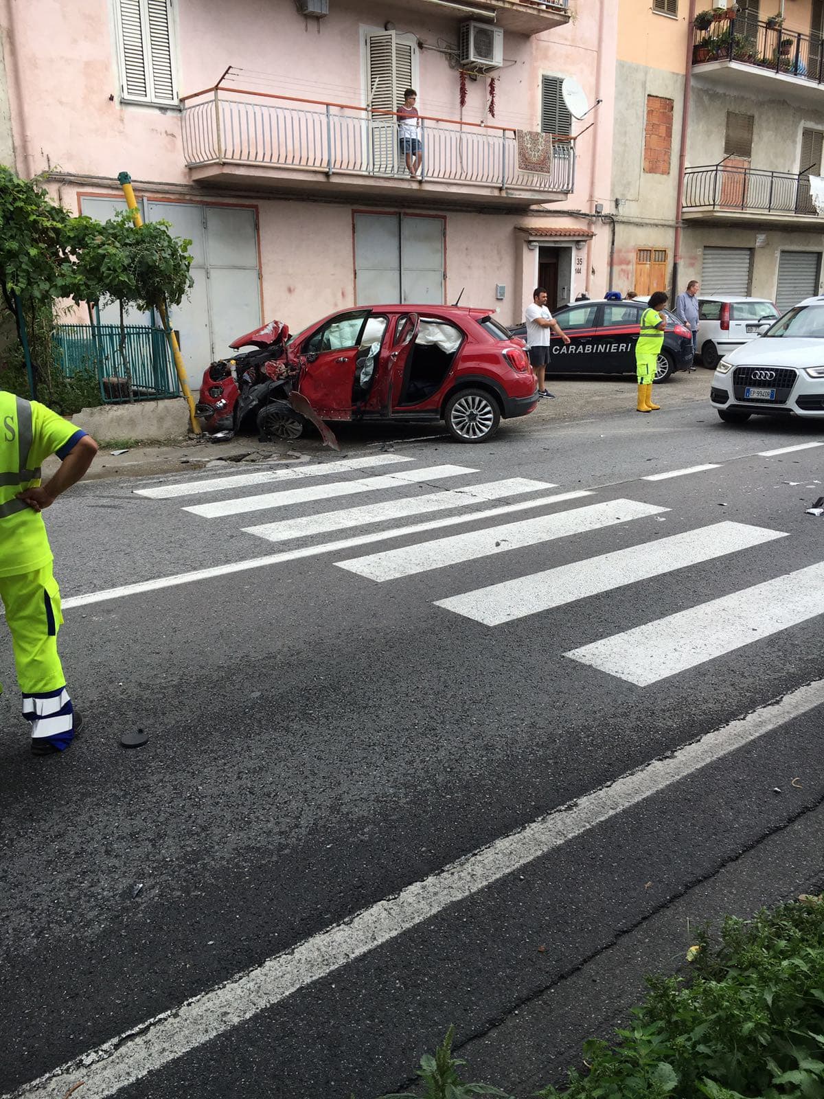 Incidente a Rossano, un ferito