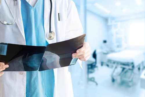 Cancro, 230 morti ogni 100mila abitanti. Calabria fra le meno colpite