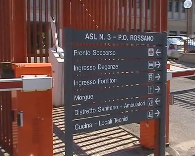 Obitorio guasto, salta autopsia a Rossano. In due sott'inchiesta