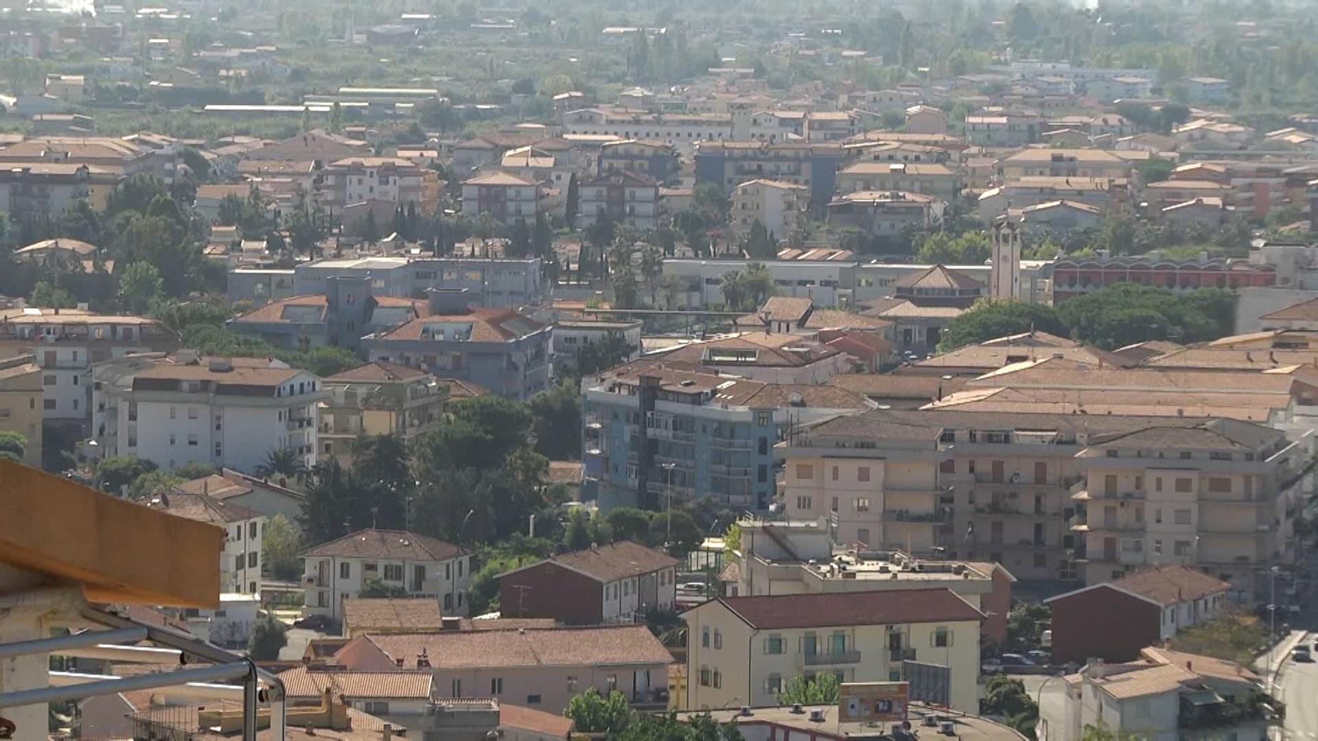 Scalea, migranti collocati in un albergo della zona