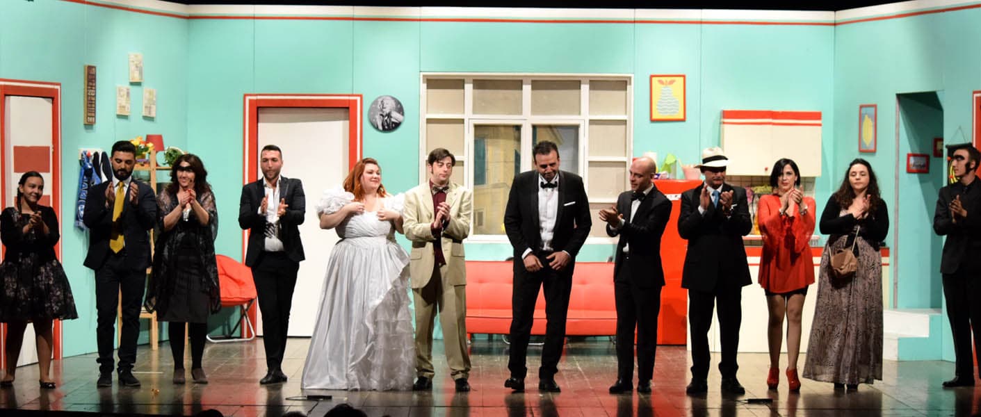 Teatro, Rossano.Sipario d'Oro: venerdì 20 gennaio si parte con Se...Mai...Mi sposerò!