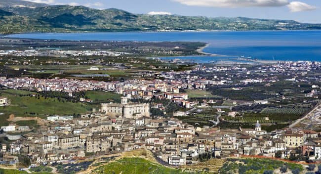 Fusione: Giovani Forza Italia Corigliano dicono no