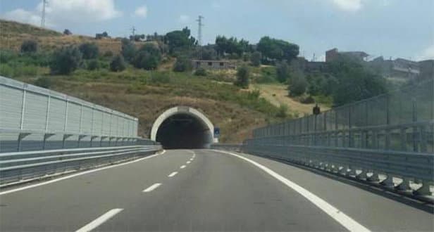 Statale 106: Oliverio domani incontra Delrio