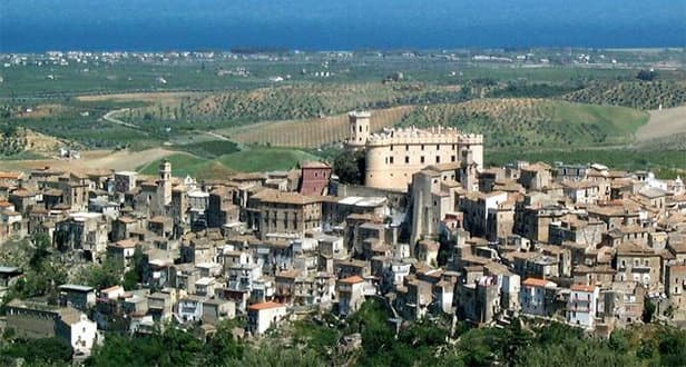 Centrosinistra Corigliano sferra attacco contro Geraci