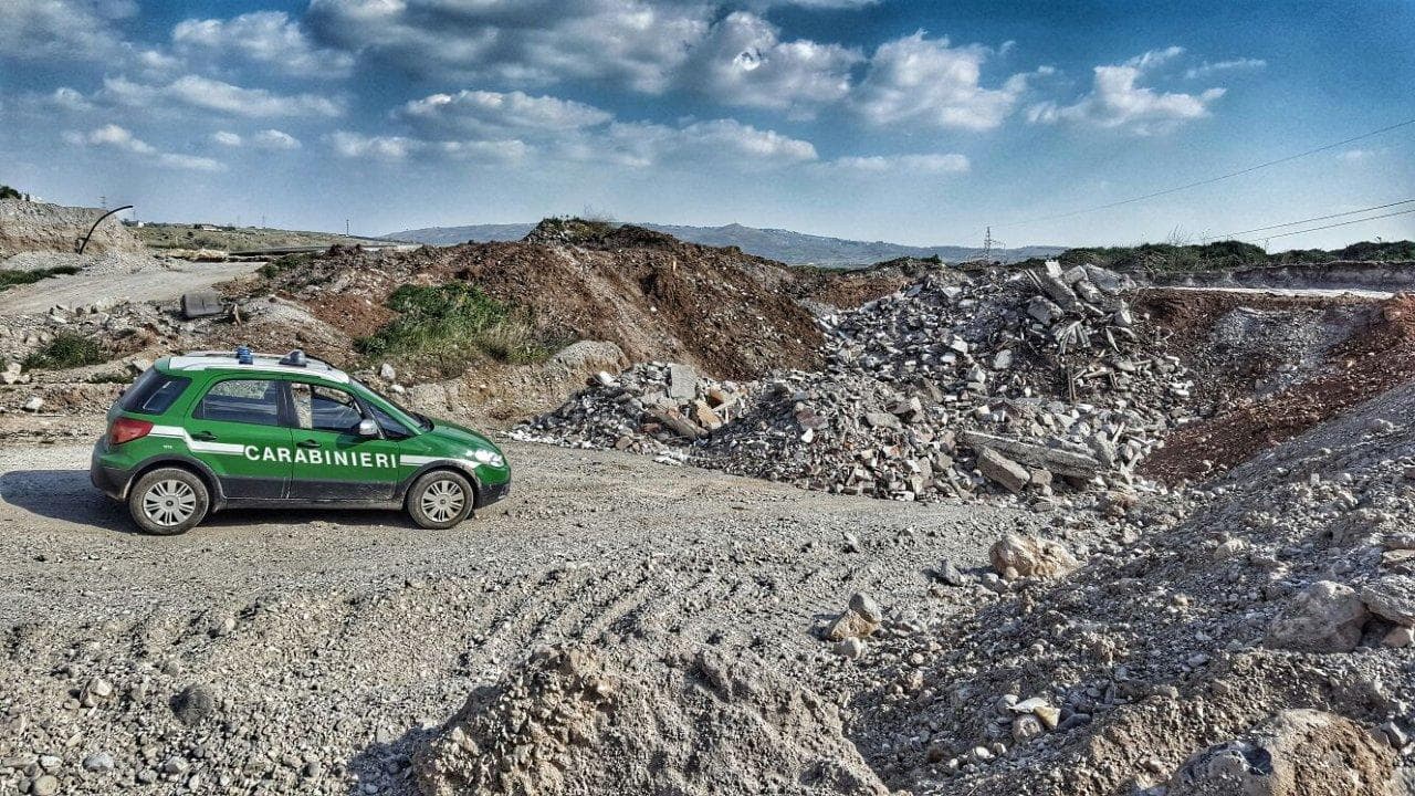 Castrovillari, sequestrata discarica abusiva
