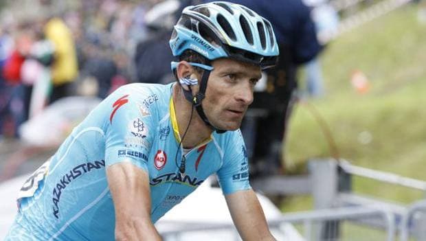 Michele Scarponi muore per un tragico incidente. Il ricordo degli amici rossanesi