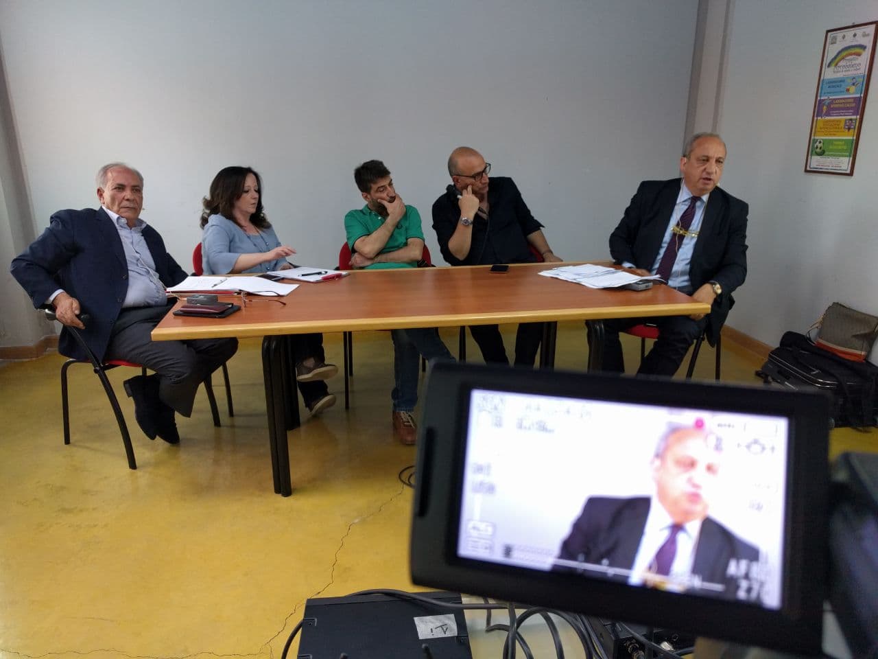 Talking, Corigliano: nella nuova puntata, confronto/scontro Algieri - Dima